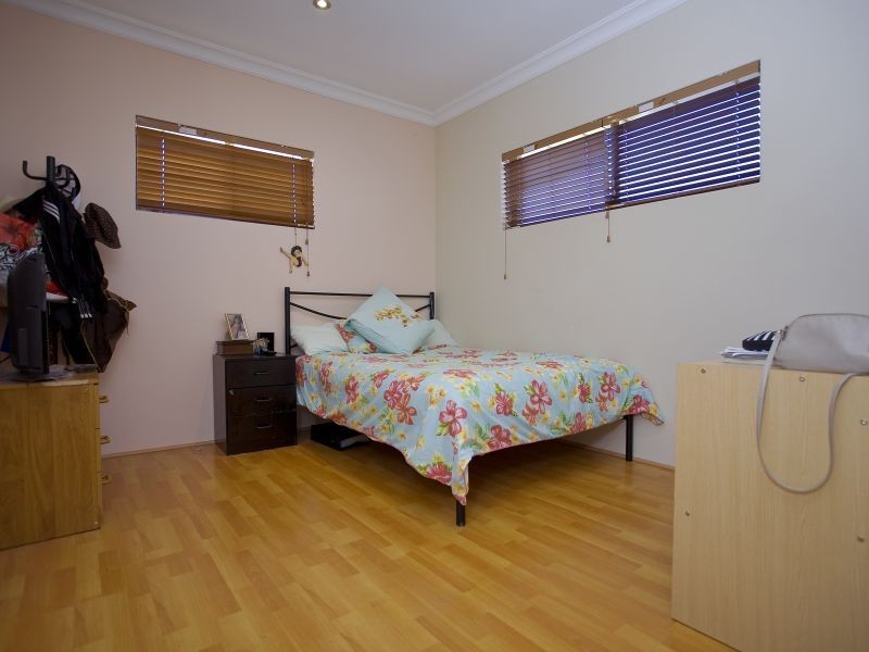 23 Foxfield Road, Darch WA 6065