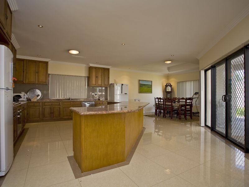 378 Alexander Drive, Dianella WA 6059