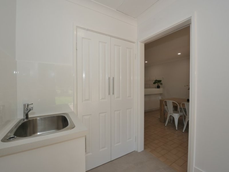 14 Juniper Place, Ballajura WA 6066