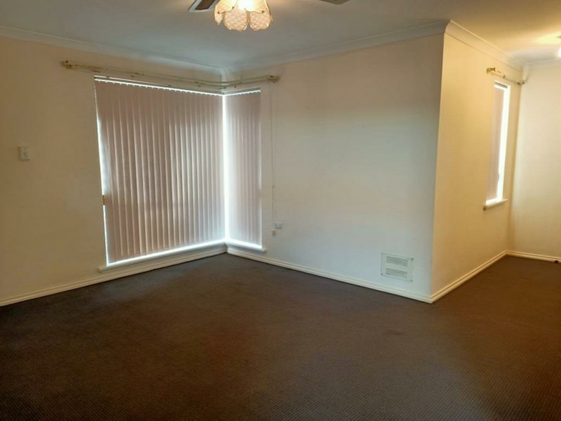 1/6 Fragrant Gardens, Mirrabooka WA 6061