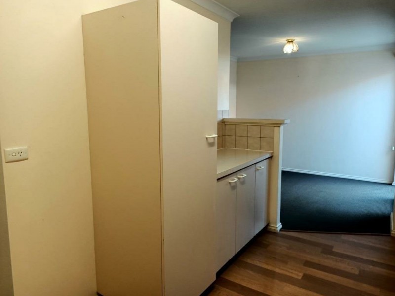 1/6 Fragrant Gardens, Mirrabooka WA 6061