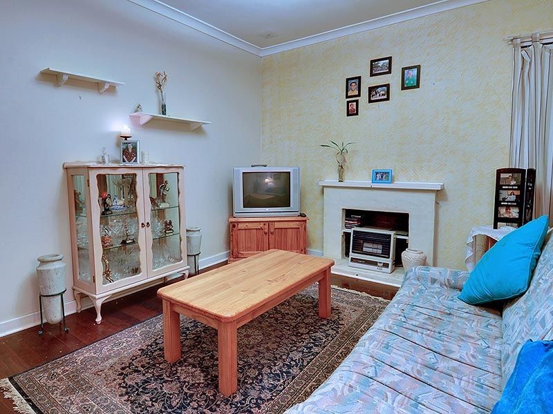 67 Curlington Crescent, Balga WA 6061