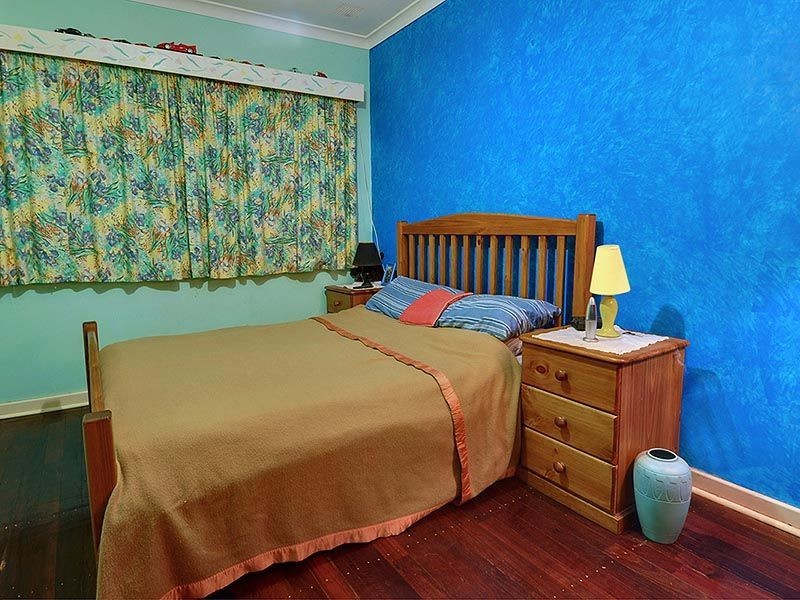 67 Curlington Crescent, Balga WA 6061
