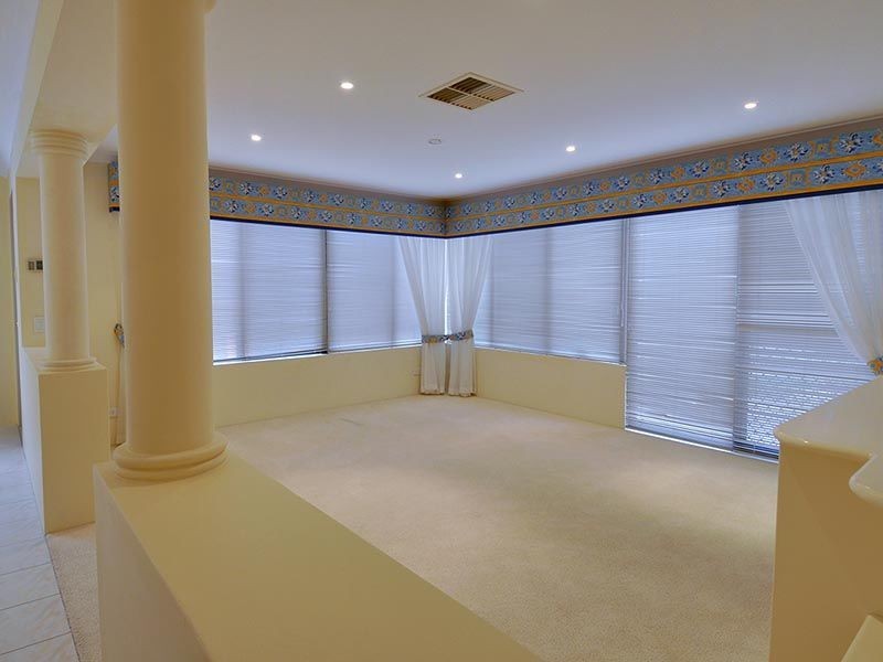 42 Portofino Turn, Ellenbrook WA 6069