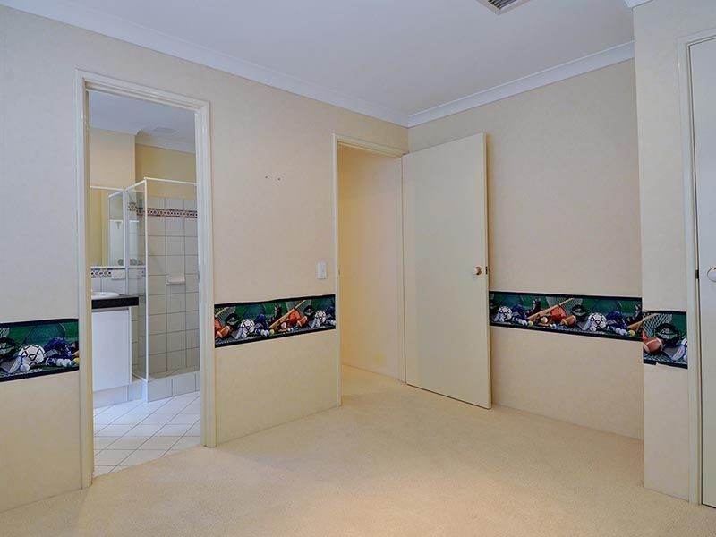 42 Portofino Turn, Ellenbrook WA 6069