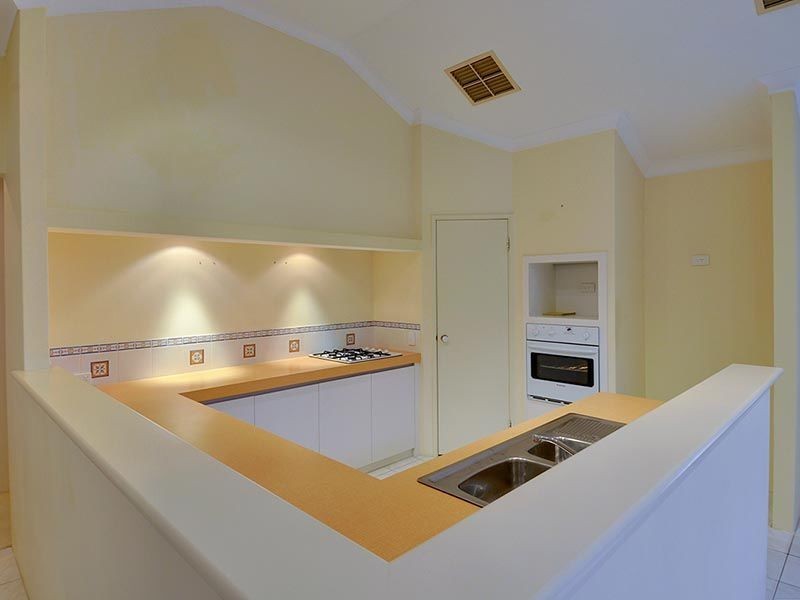 42 Portofino Turn, Ellenbrook WA 6069