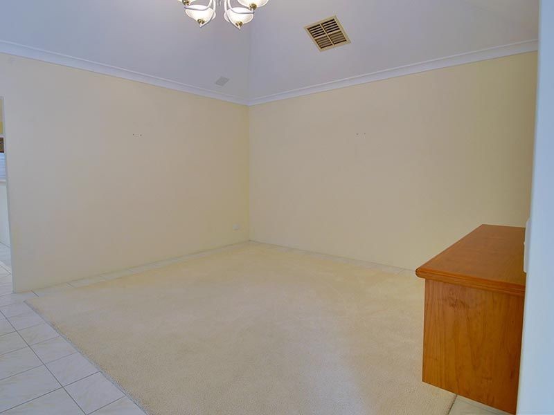 42 Portofino Turn, Ellenbrook WA 6069