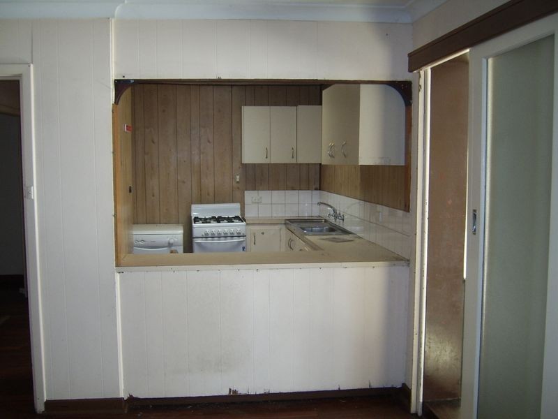 15 Finchley Crescent, Balga WA 6061