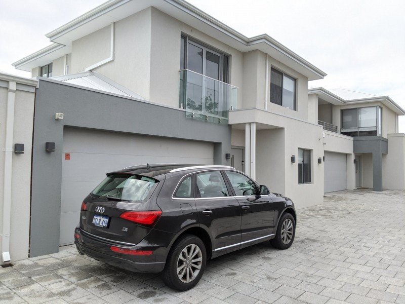 12B Martelli Place, Stirling WA 6021