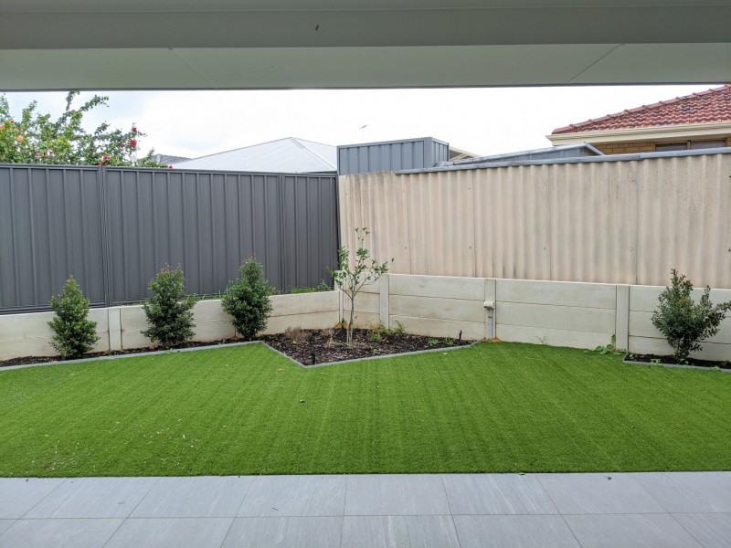 12B Martelli Place, Stirling WA 6021