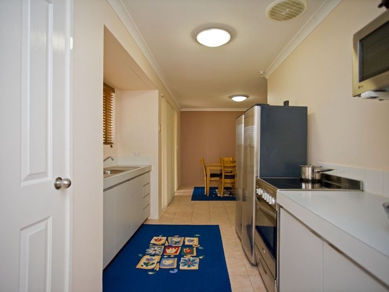 29 Beeston Crescent, Marangaroo WA 6064