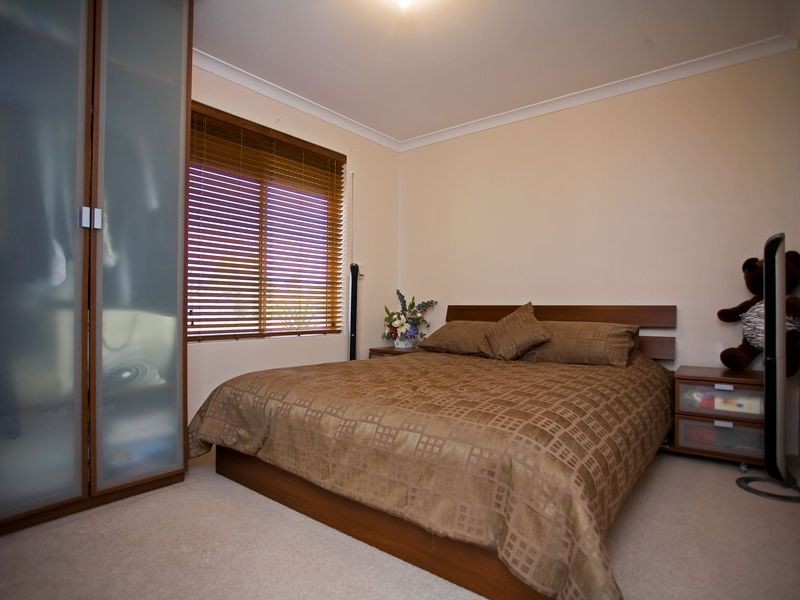 29 Beeston Crescent, Marangaroo WA 6064