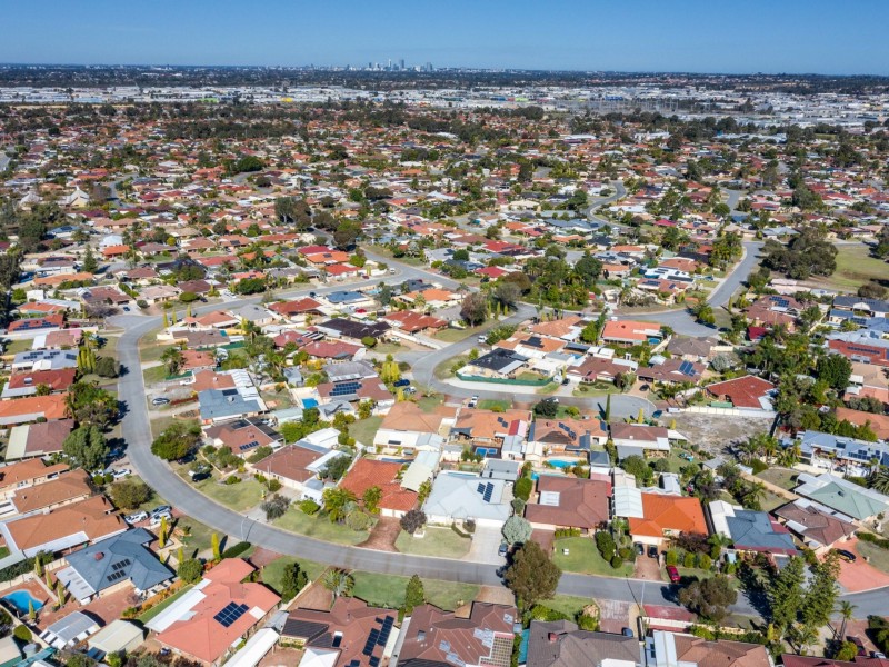 29A Jaeger Square, Ballajura WA 6066