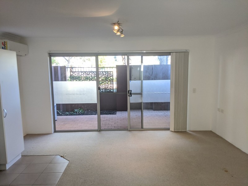 6/71 Chesterfield Rd, Mirrabooka WA 6061