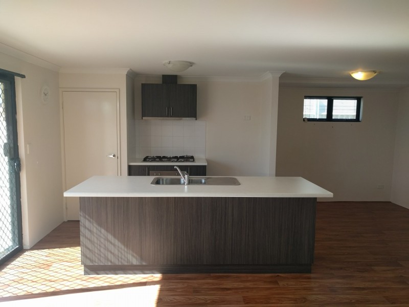 12 Mainsheet Way, Alkimos WA 6038