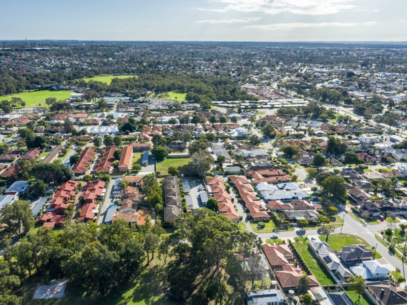 27A Browning St, Yokine WA 6060