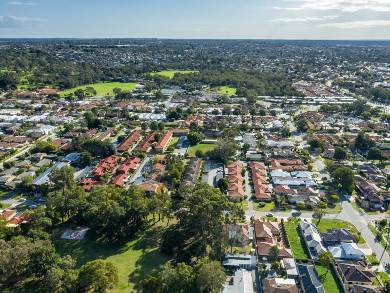 27A Browning St, Yokine WA 6060