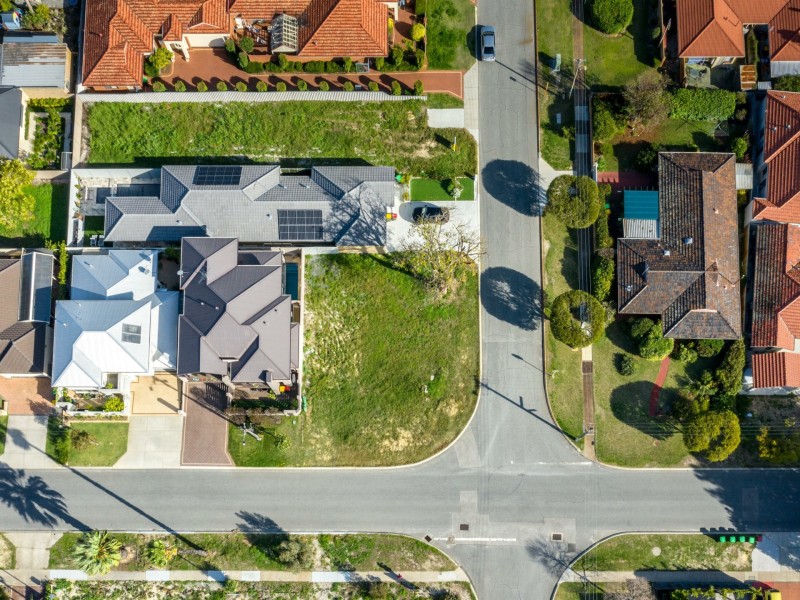 27A Browning St, Yokine WA 6060