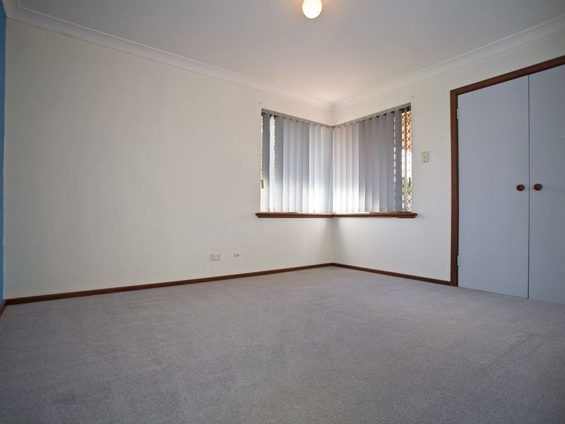 11 Tay Place, Hamersley WA 6022