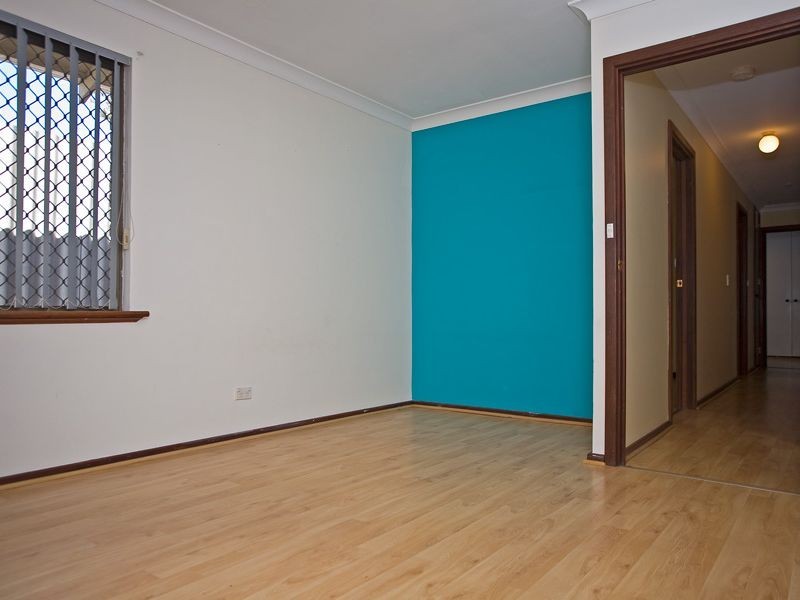 11 Tay Place, Hamersley WA 6022