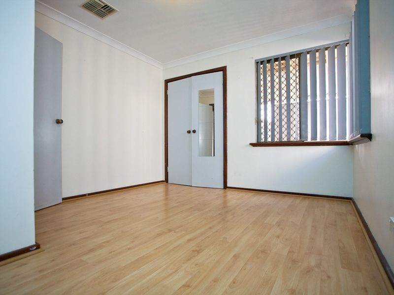 11 Tay Place, Hamersley WA 6022