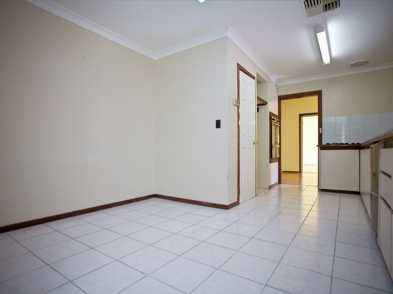 11 Tay Place, Hamersley WA 6022