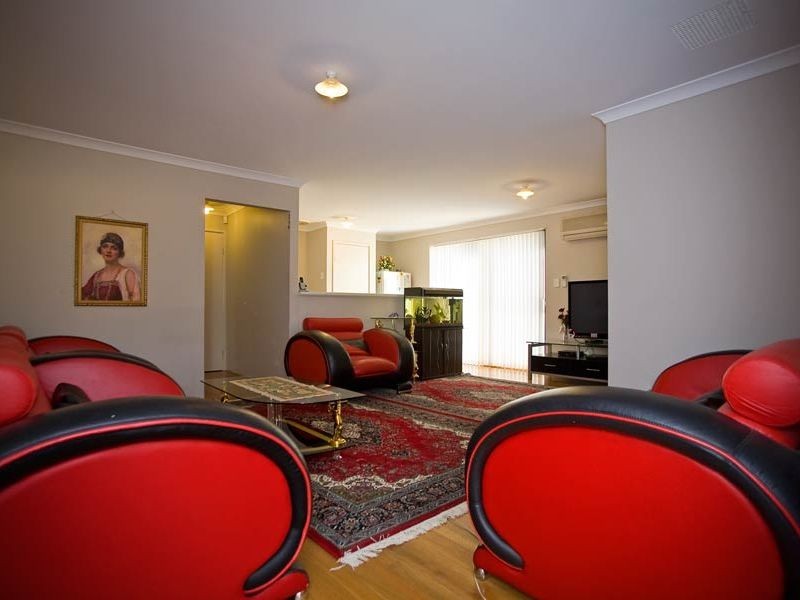 B/15 Ganfield Way, Balga WA 6061