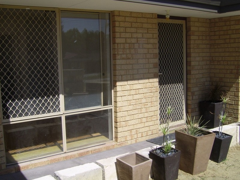 20 Chestnut Grove, Mirrabooka WA 6061