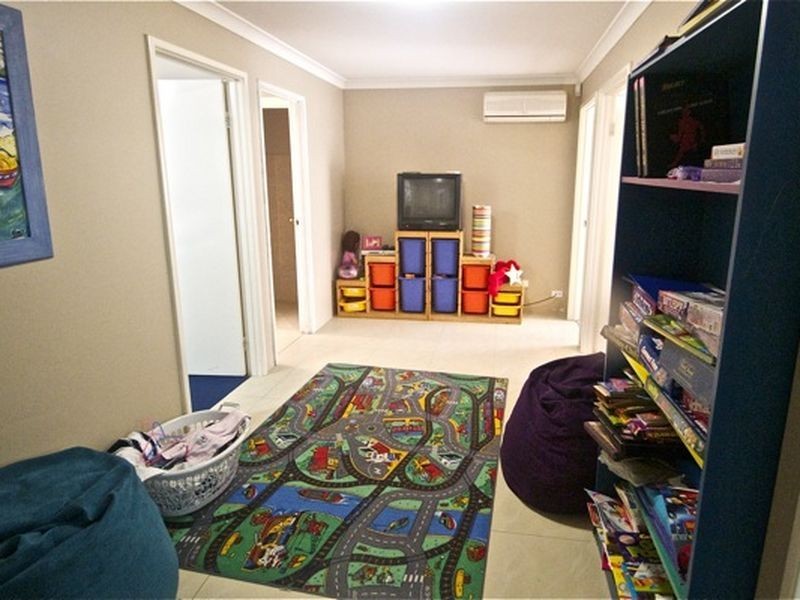 A/8 Lively Circle, Mirrabooka WA 6061