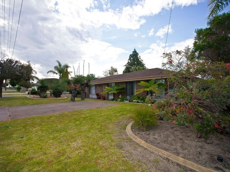 18 Ullswater Place, Balga WA 6061