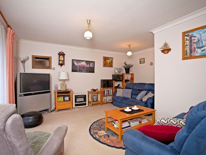 18 Ullswater Place, Balga WA 6061