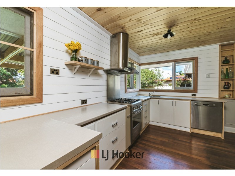 14 Hainsworth Avenue, Girrawheen WA 6064