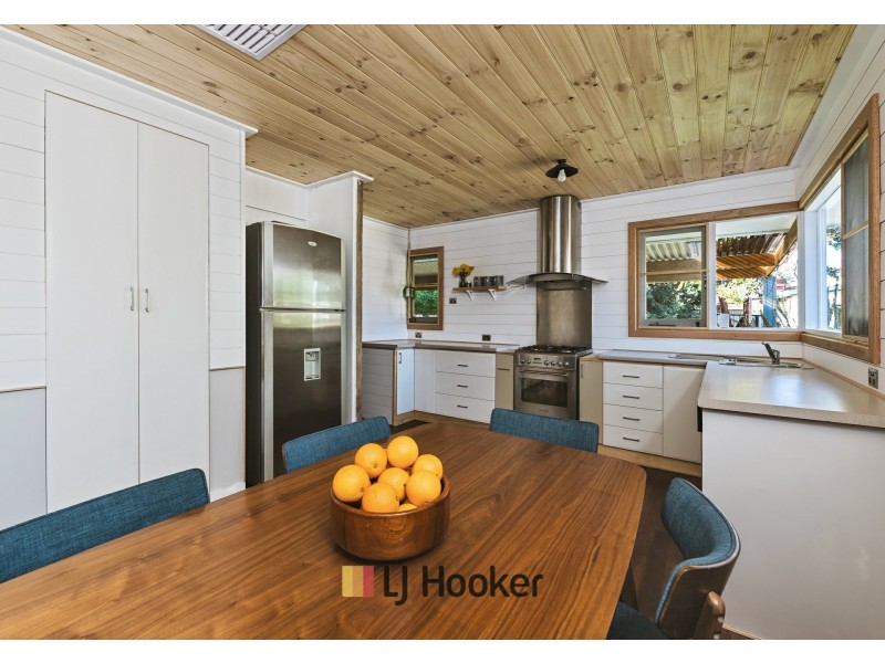 14 Hainsworth Avenue, Girrawheen WA 6064
