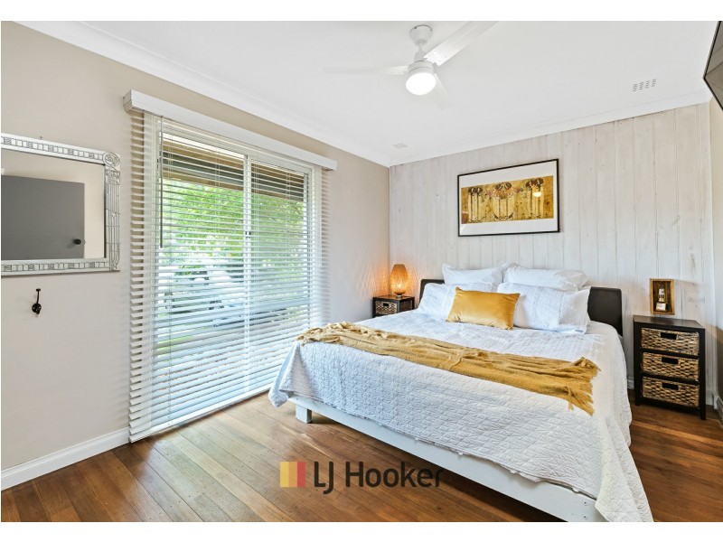 14 Hainsworth Avenue, Girrawheen WA 6064