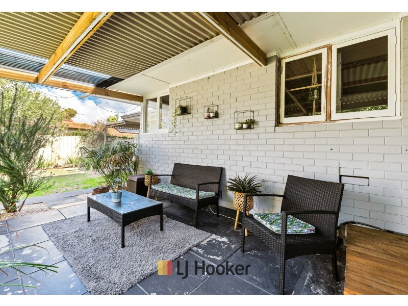 14 Hainsworth Avenue, Girrawheen WA 6064