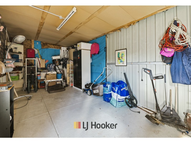 14 Hainsworth Avenue, Girrawheen WA 6064