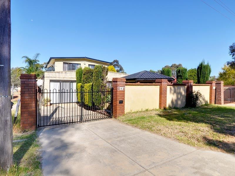 44 Almeria Parade, Upper Swan WA 6069