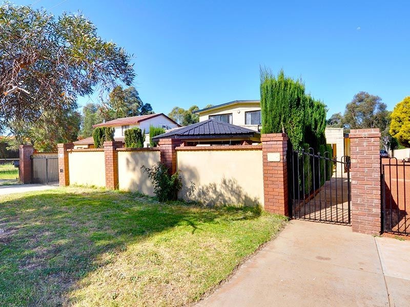 44 Almeria Parade, Upper Swan WA 6069