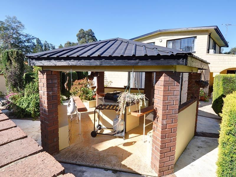 44 Almeria Parade, Upper Swan WA 6069