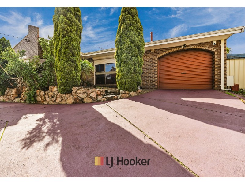 8 Barr Court, Thornlie WA 6108