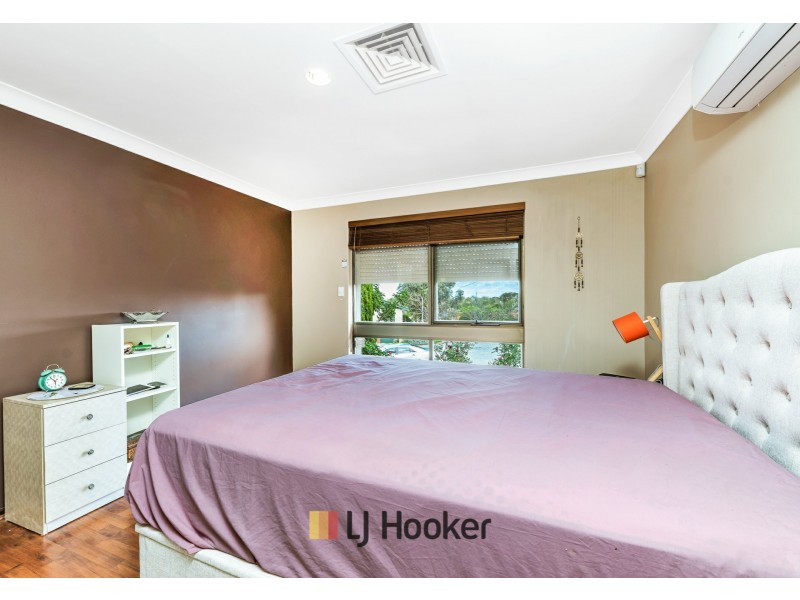 8 Barr Court, Thornlie WA 6108