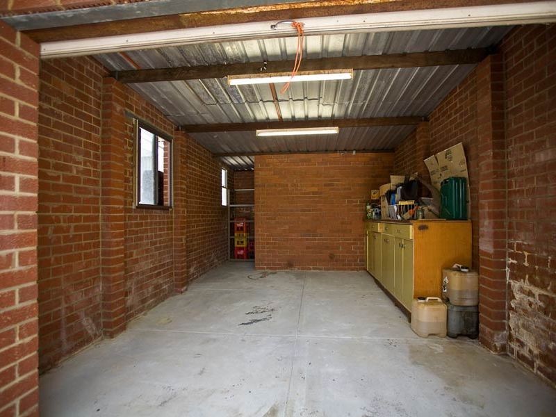 39 Sturtridge Road, Lockridge WA 6054