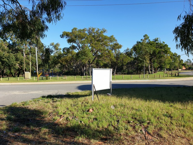 16 Derrington Cr, Balga WA 6061