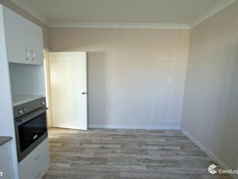 8 Climping Street, Balga WA 6061