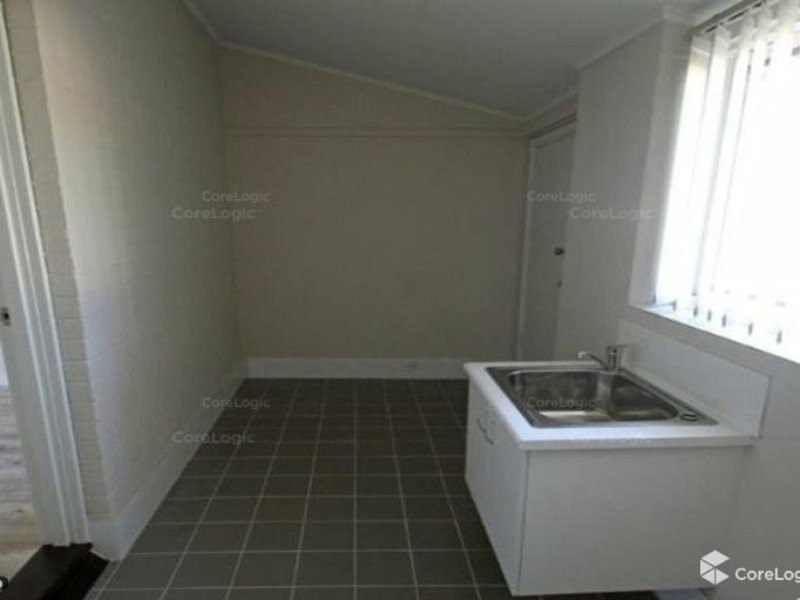 8 Climping Street, Balga WA 6061