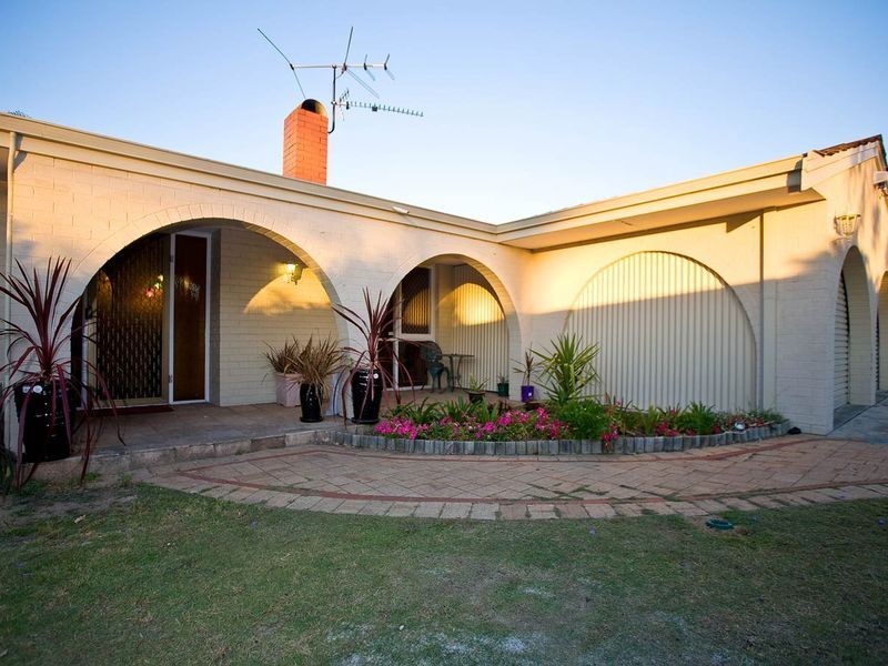 15 Hendon Way, Hamersley WA 6022