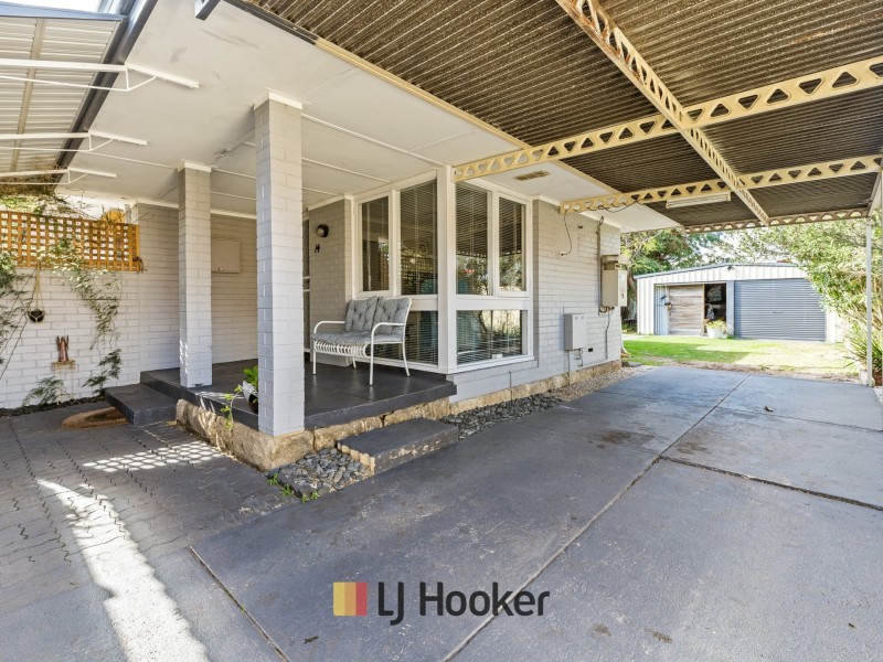 14 Hainsworth Ave, Girrawheen WA 6064