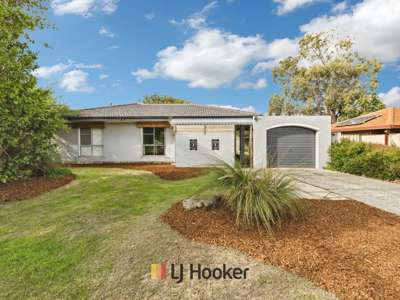 14 Hainsworth Ave, Girrawheen WA 6064
