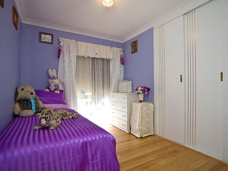 86 Highclere Bvd, Marangaroo WA 6064