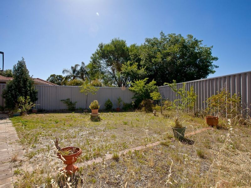 23 Enderby Court, Ballajura WA 6066